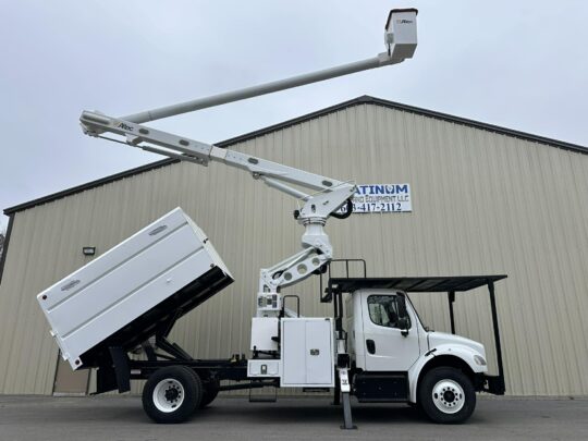 2015-Freightliner-M2-106-Altec-Elevator-Bucket-Truck-75'-Diesel-Air-Brakes-6-Speed