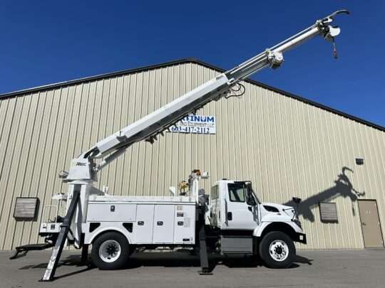 2016-International-7400l-Altec-DB-Digger-Derrick-Corner-Mount-DM47B-BC-Puller-Cable-Truck-Crane-Utility-Line-Truck