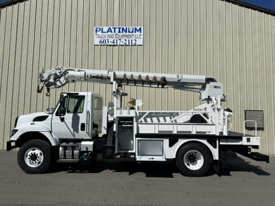 2016-International-7400l-Altec-DB-Digger-Derrick-Corner-Mount-DM47B-BC-Puller-Cable-Truck-Crane-Utility-Line-Truck
