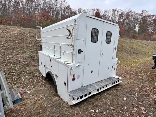 ADKINS HD 11' ENCLOSED SERVICE BODY
