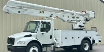 2017-Freightliner-M2-106-Altec-Utility-Material-Handler-Bucket-Boom-Truck-Diesel-Automatic-Terex-Versalift-Cummins-Crane-Linework-Storm-Stormchasers-Stormwork