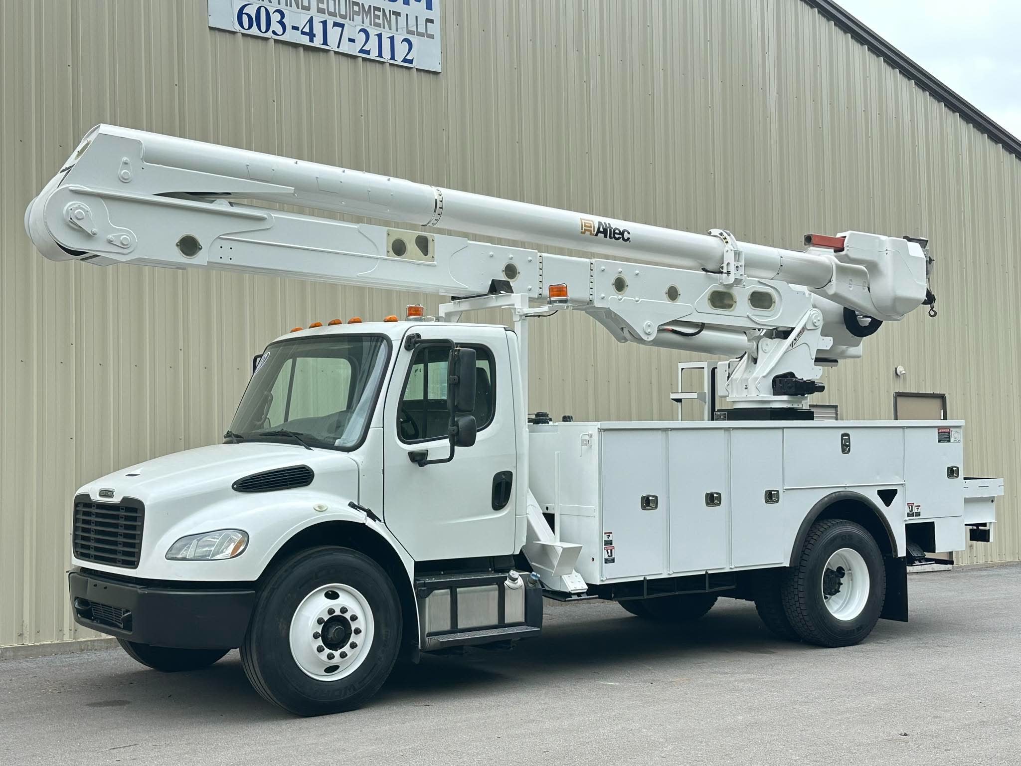 2017-Freightliner-M2-106-Altec-Utility-Material-Handler-Bucket-Boom-Truck-Diesel-Automatic-Terex-Versalift-Cummins-Crane-Linework-Storm-Stormchasers-Stormwork