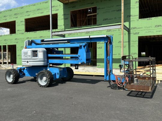 2014-Genie-Z-60/34-4×4-Boom-Man-Lift-Diesel-Hybrid-Electric-Gas-LPG-Construction-Lift-JLG-MEC-Skyjack-Snorkel-Niftylift-Haulotte-60'-Articulating-4x2-Exterior-Lift