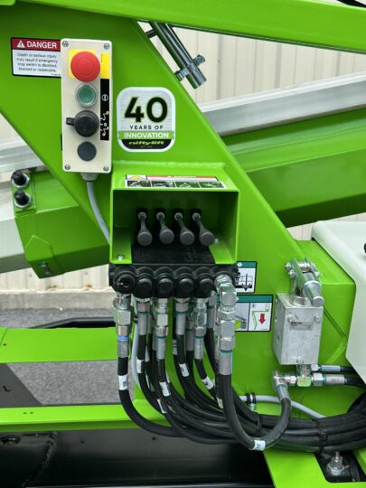 2026-Niftylift-TM50HE-TM50HG-TM50TE-TM50TG-TM50TGE-TM50HGE-TM34TG-TM34TE-TM34TGE-TM42TG-TM42TGE-TM42TE-Tow-Behind-Boom-Man-Lift-Cherry-Picker-Man-Lift