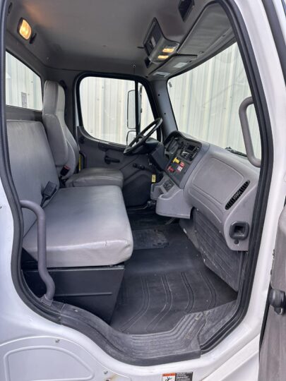 2019-Freightliner-M2-106-Altec-Material-Handler-Utility-Bucket-lineman-Cherry-Picker-Truck