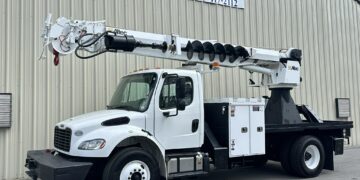 2018-Freightliner-M2-106-Altec-4x2-4x4-Digger-Derrick-Utility-Line-Bucket-Truck-Pole-Guide-Linework-Diesel-Allison-Cummins-Utilitytruck-Stormtruck