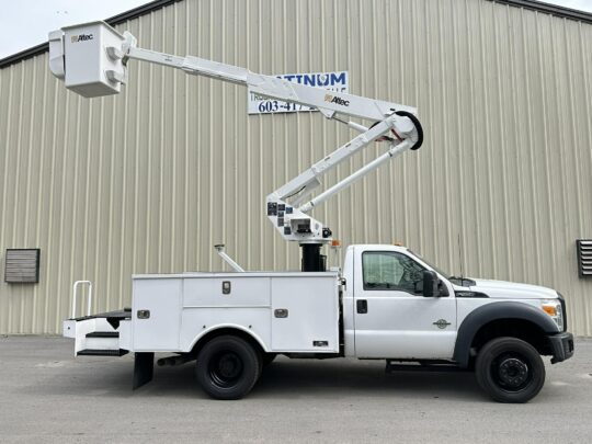 2016-Ford-F550-Altec-Utility-Lineman-Contruction-Boom-Terex-Truck-Bucket-Truck-Diesel-4X4-Utility-Work-Truck