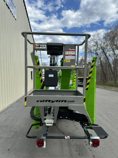 2026-Niftylift-TM50HE-TM50HG-TM50TE-TM50TG-TM50TGE-TM50HGE-TM34TG-TM34TE-TM34TGE-TM42TG-TM42TGE-TM42TE-Tow-Behind-Boom-Man-Lift-Cherry-Picker-Man-Lift