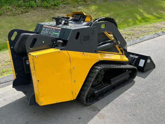 2016-Morbark-Boxer-950HD-Tracked-Mini-Skid-Steer