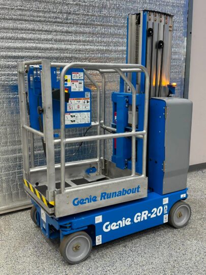 New-2026-Genie-GR-20-Vertical-Mast-Boom-Lift-Gas-Diesel-Electric-20'-Outdoor-Indoor-Lift-Man-Lift