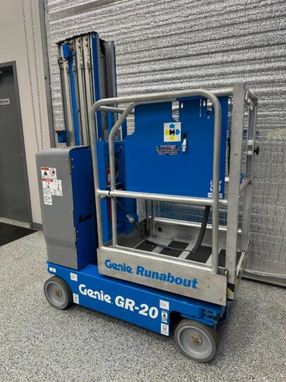 New-2026-Genie-GR-20-Vertical-Mast-Boom-Lift-Gas-Diesel-Electric-20'-Outdoor-Indoor-Lift-Man-Lift