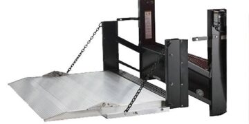 New-G2-60-1542-TP38-Tommy-Lift-Gate-1500#-With-Aluminum-Fold-Out-Platform-Maxxon-Liftgate-Hydraulic Gate-Pickup-Van-Utility Truck-Service Truck-Box Truck